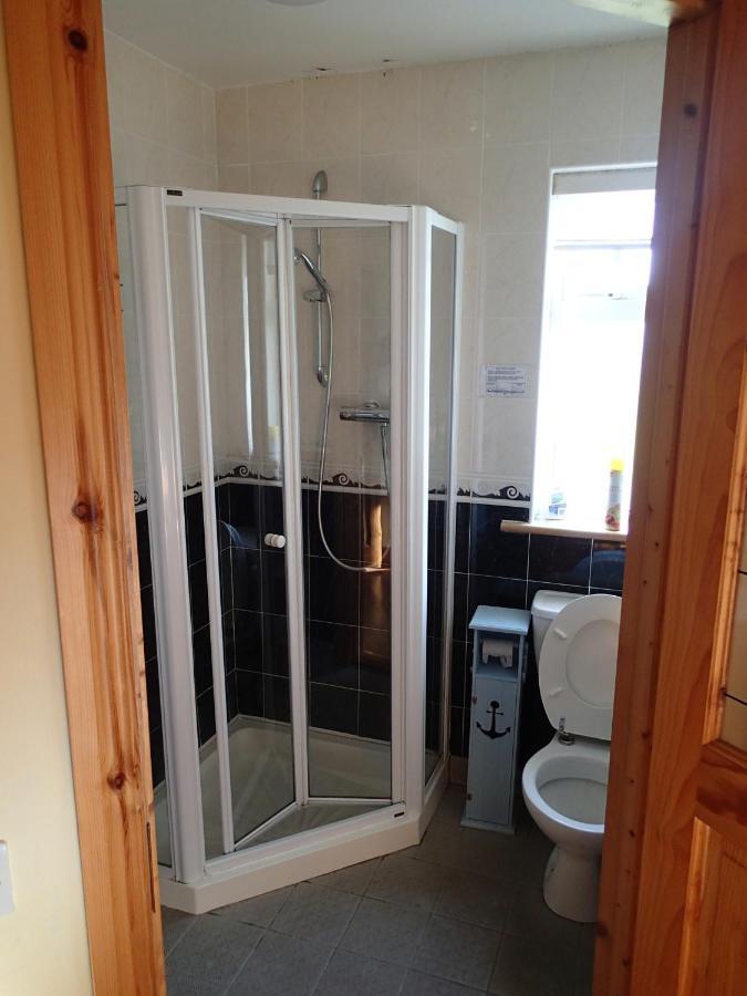 Lough Gara Lodge Self Catering Gorteen  外观 照片