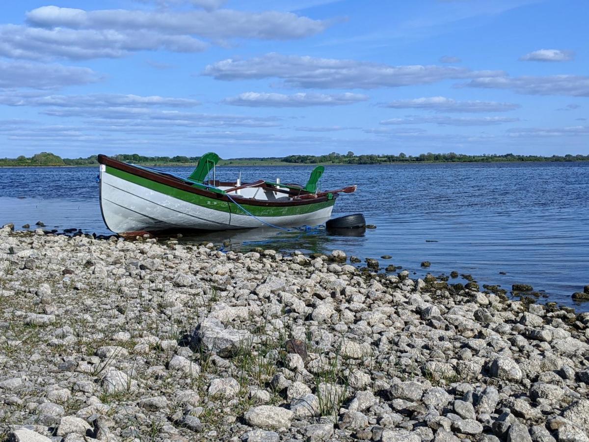 Lough Gara Lodge Self Catering Gorteen  外观 照片